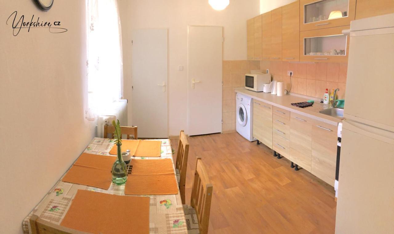 Apartment Yorkshire Bujanov Eksteriør bilde